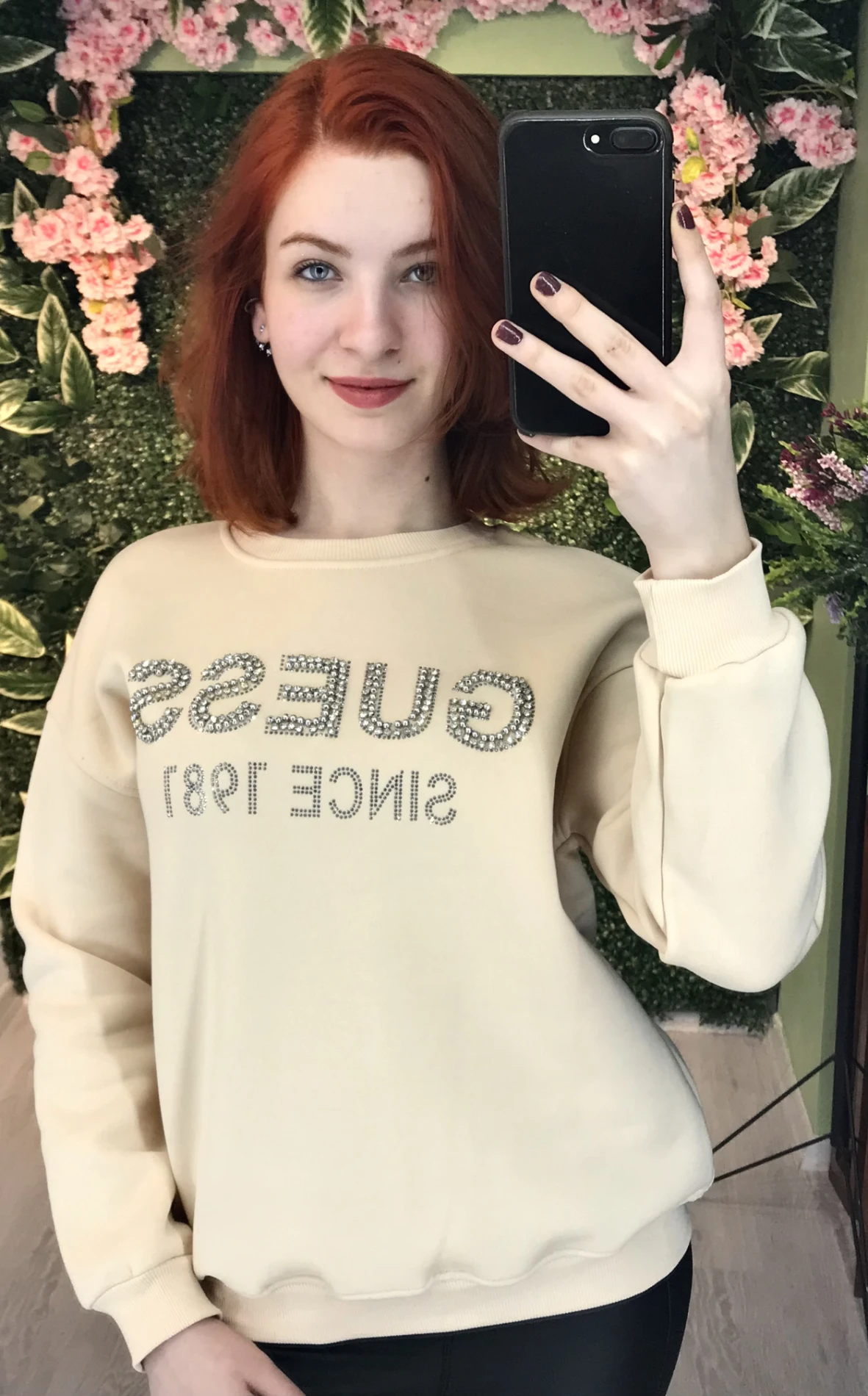 Guess Taşlı İçi Şardonlu Sweatshirt