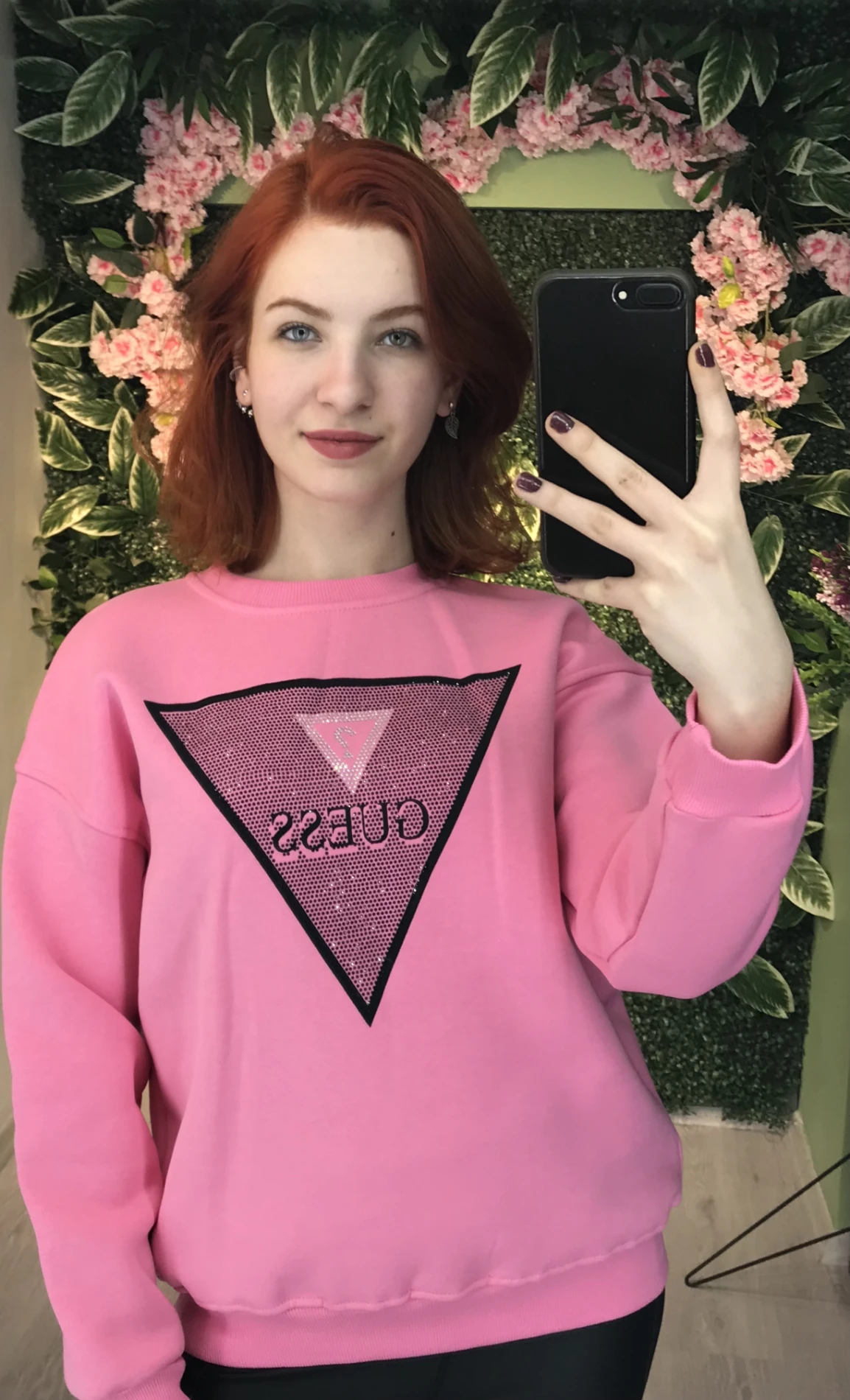 Siyah Taşlı Guess Şardonlu Sweatshirt