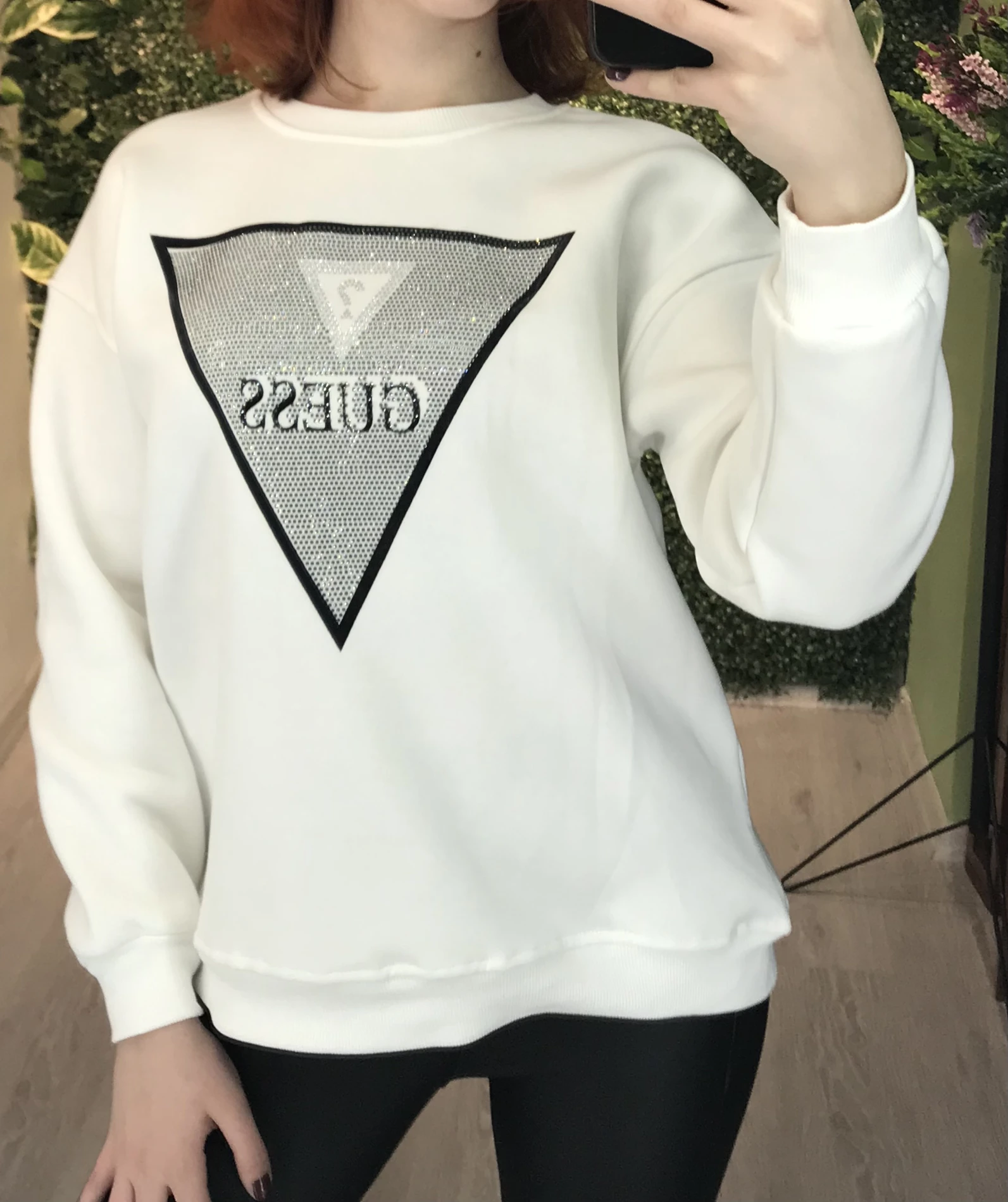 Siyah Taşlı Guess Şardonlu Sweatshirt