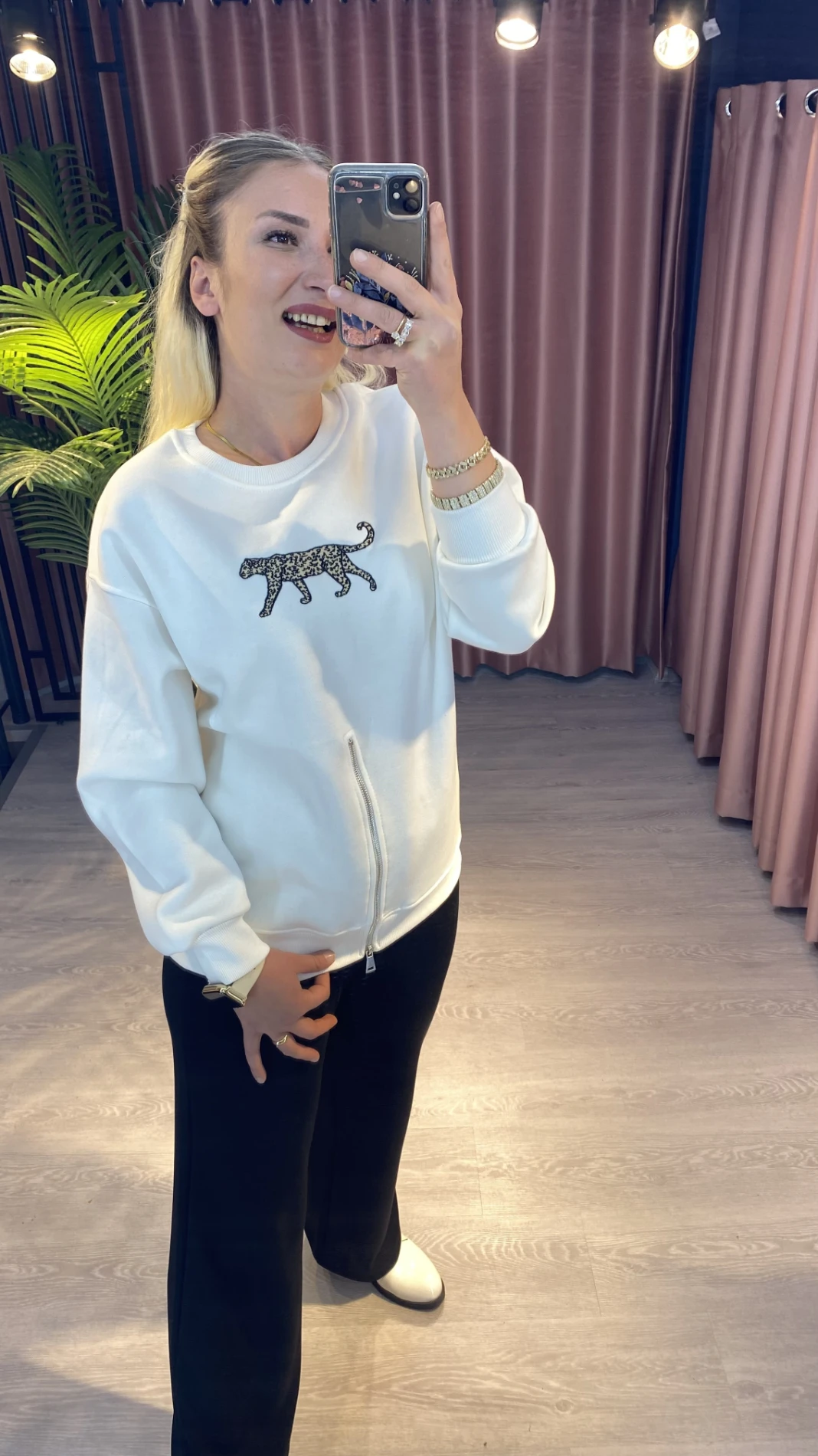 Kaplanlı Fermuarlı Sweatshirt