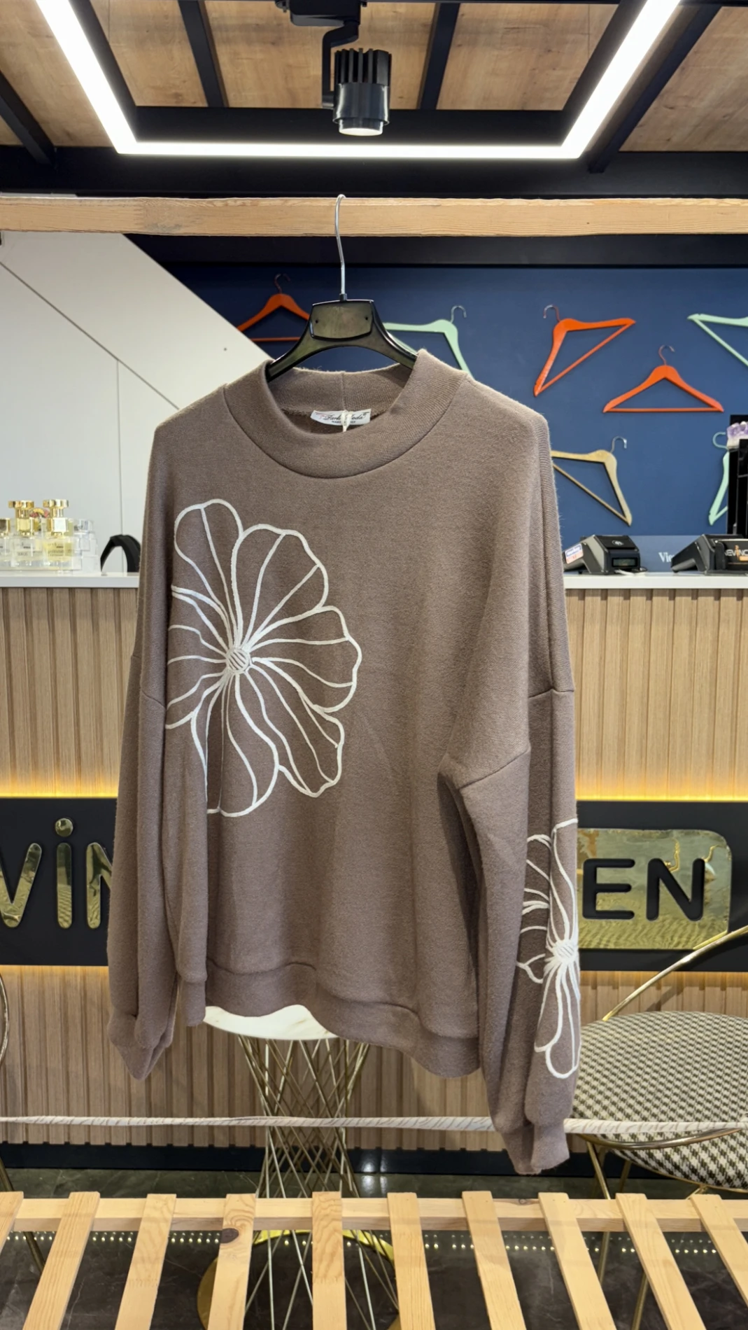 Çiçek Desenli Bluz