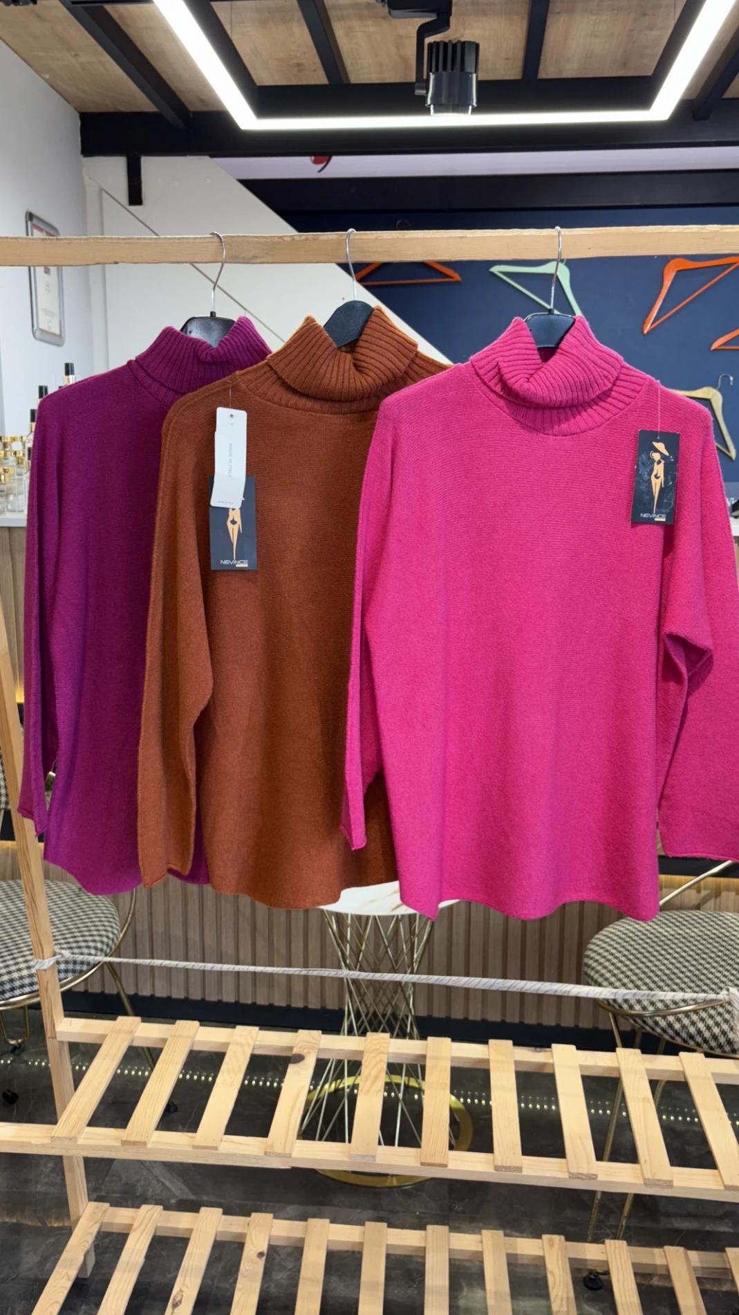 İtalyan Boğazlı Düz Kazak