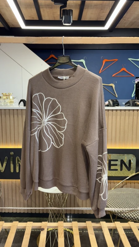 Çiçek Desenli Bluz